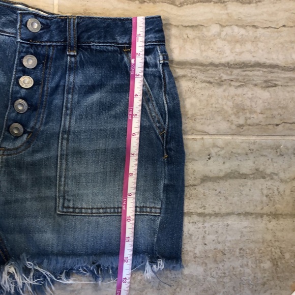 We The Free Jesse Carpenter Denim Shorts  Size 25 - Picture 8 of 12